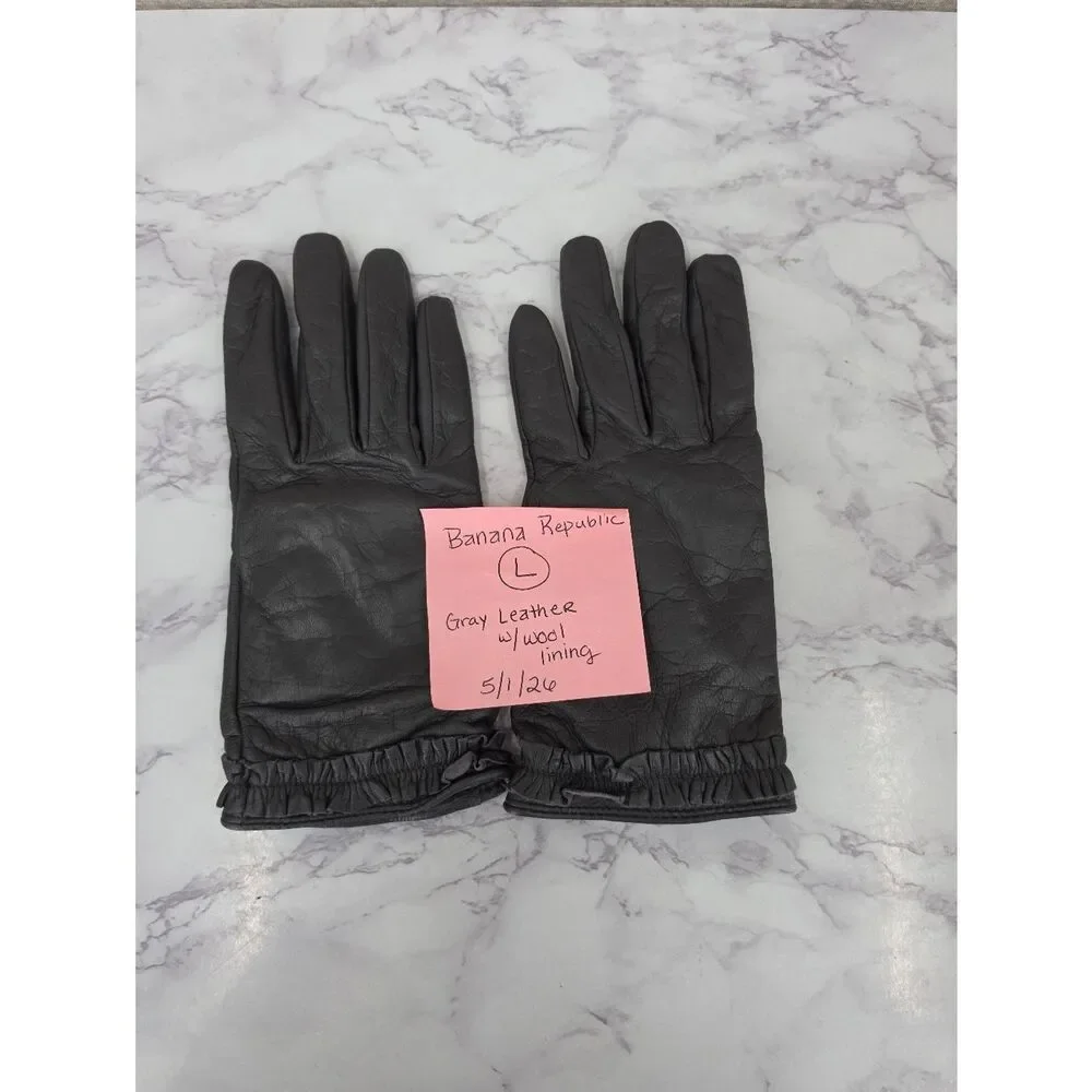 Banana Republic Gray Leather Driving Gloves With Ruffled Cuff Wool Lining